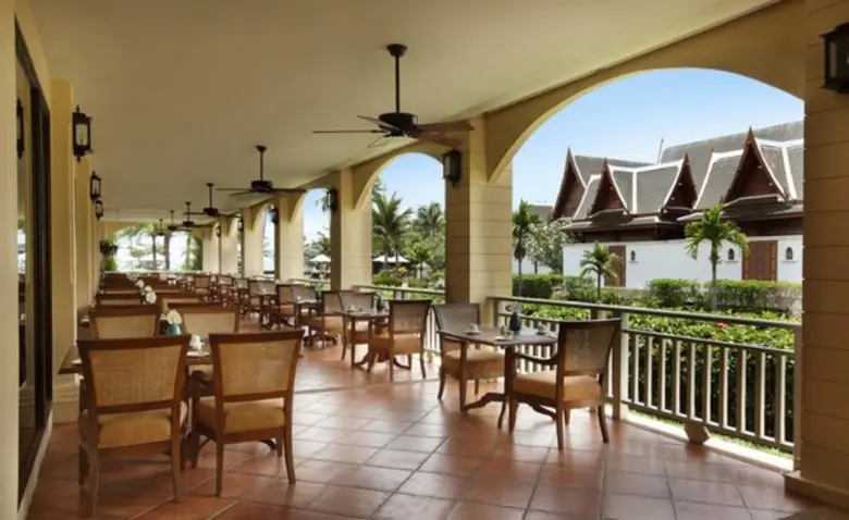 เริ่มต้นวันใหม่ของคุณในห้องพักบรรยากาศอบอ...