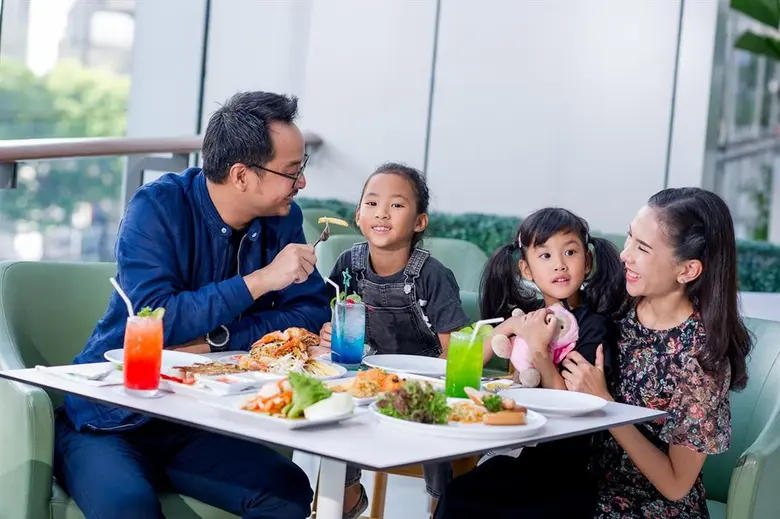 ตัวแทนครอบครัวยุคใหม่ ชวนชิม ช้อป ใช้ ตอบทุกไลฟ์สไตล์ของคุณ