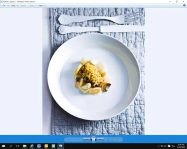 หากเอ่ยถึงอาหารประจำชาติของประเทศเนเธอร์แ...