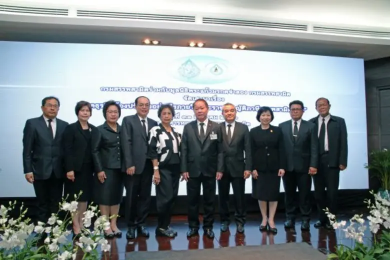 นายวิสุทธิ์ ศรีสุพรรณ รัฐมนตรีช่วยว่าการก...