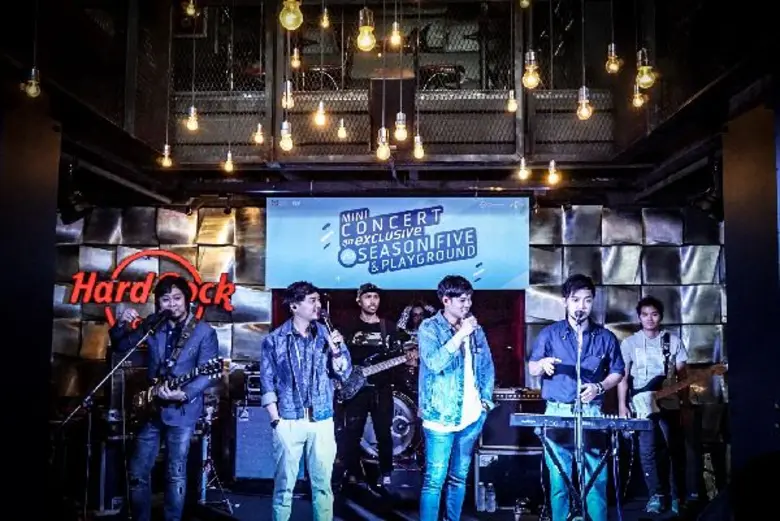 หลังจากปล่อยเพลงรักเรียกสติ"นอนจับมือกันค...