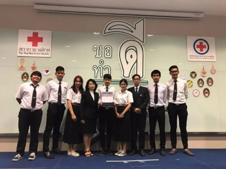 SPU : นศ.คณะบริหารธุรกิจ ม.ศรีปทุม รับมอบโล่เชิดชูเกียรติ “ขอทำดีเพื่อแผ่นดิน” ครั้งที่ 2 ตามรอยพระยุคลบาท บรมนาถบพิตร