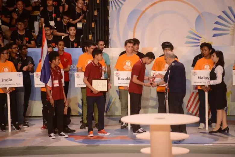 หลังจากที่บริษัท อสมท จำกัด (มหาชน) ได้จั...