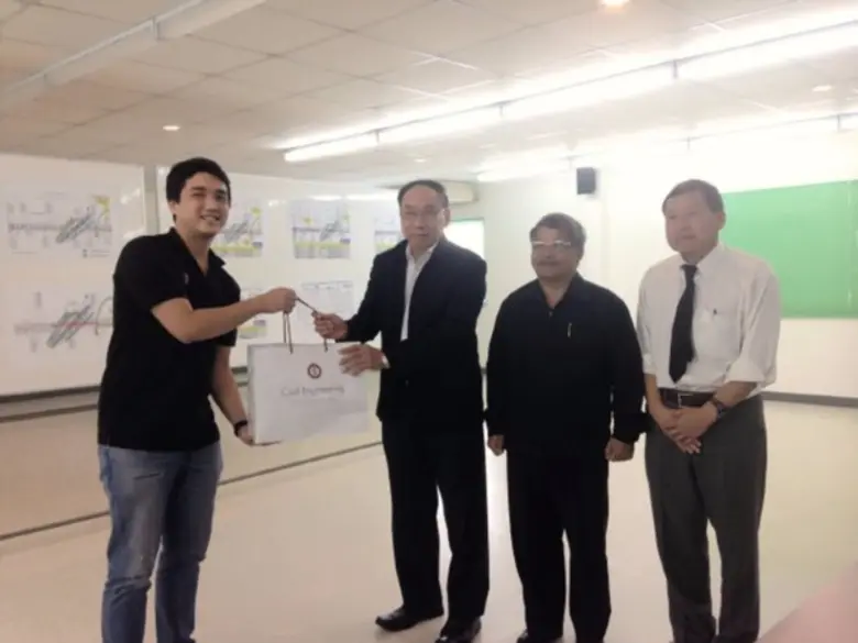 โครงการรถไฟฟ้าสายสีเขียว ช่วงหมอชิต-สะพานใหม่-คูคต ให้การต้อนรับนักศึกษา โครงการความร่วมมือทางวิชาการกับ De La Salle University ประเทศฟิลิปินส์ ภาควิชาวิศวกรรมโยธา คณะวิศวกรรมศาสตร์ จุฬาลงกรณ์มหาวิทยาลัย