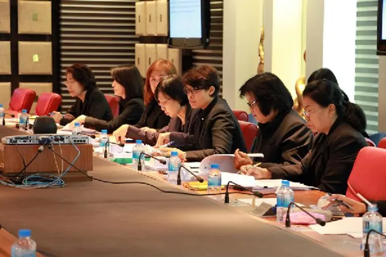 การประชุมคณะกรรมการผู้บริหารระดับสูงกรมบัญชีกลาง ประจำปีงบประมาณ พ.ศ. 2560 ครั้งที่ 10/2560