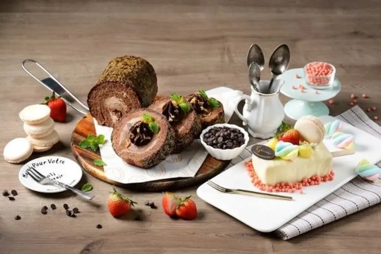 ที แอท ล็อบบี้ ชั้น 1 โรงแรมปทุมวัน ปริ๊น...