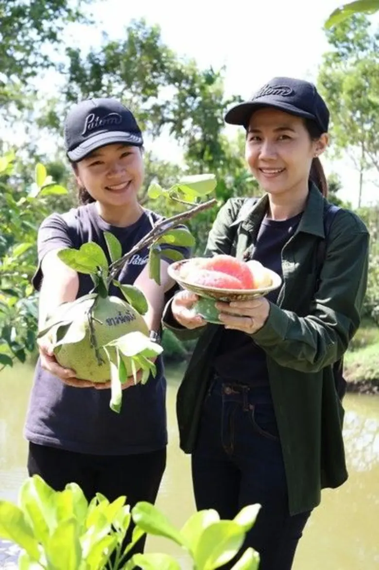 ปฐม เชื่อมอาหารอินทรีย์สู่ผู้บริโภค จัดทริป “พาคนกินพบคนปลูก”