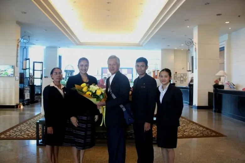 นางสาวกรรัชนันท์ เรือนเพ็ชร์ ผู้จัดการฝ่า...