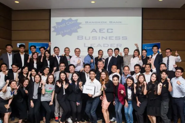 นายวีระศักดิ์ สุตัณฑวิบูลย์ รองผู้จัดการใ...