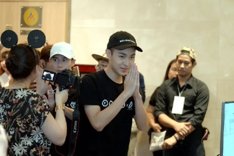 ส่งท้ายซีรีส์ “Make It Right รักออกเดิน” กับงานแฟมมีตที่ทุกคนรอคอย “The Last Journey Make It Right Lalala Farewell Festival”