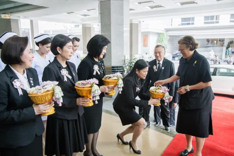 สมเด็จพระเทพรัตนราชสุดาฯ สยามบรมราชกุมารี...