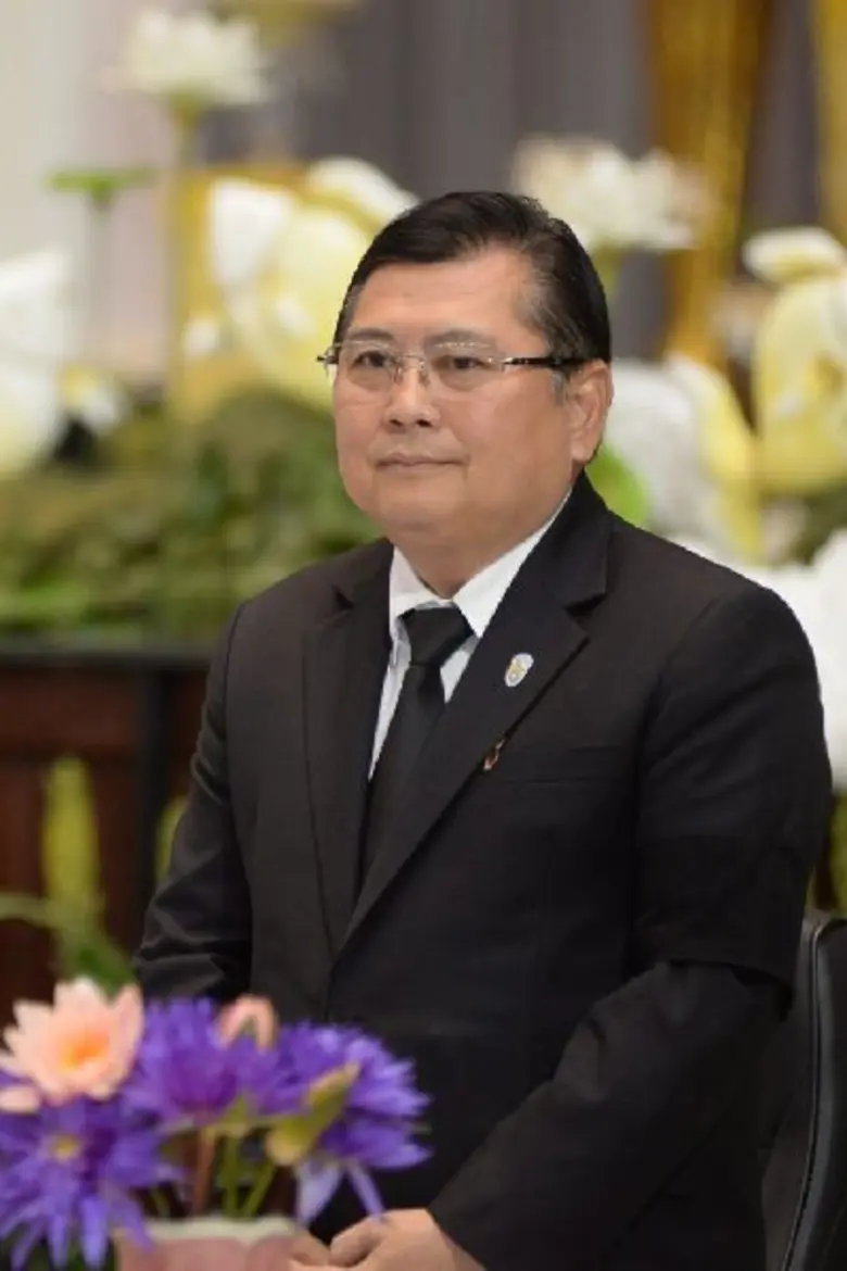 รศ.ดร.ประเสริฐ ปิ่นปฐมรัฐ อธิการบดีมหาวิท...