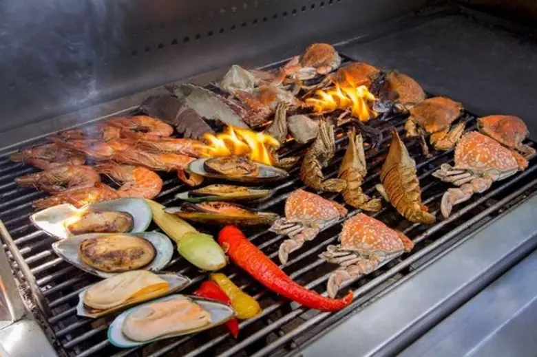 โรงแรมพูลแมน คิง เพาเวอร์ กรุงเทพ ขอเชิญท...