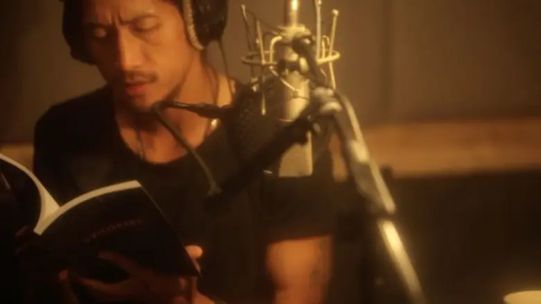 เครือข่ายสานต่อที่พ่อทำ พร้อมส่งมอบหนังสื...