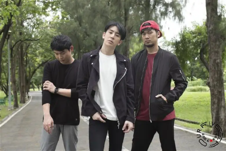 Five Four Records (ไฟว์ โฟร์ เรคคอร์ด) ส่...