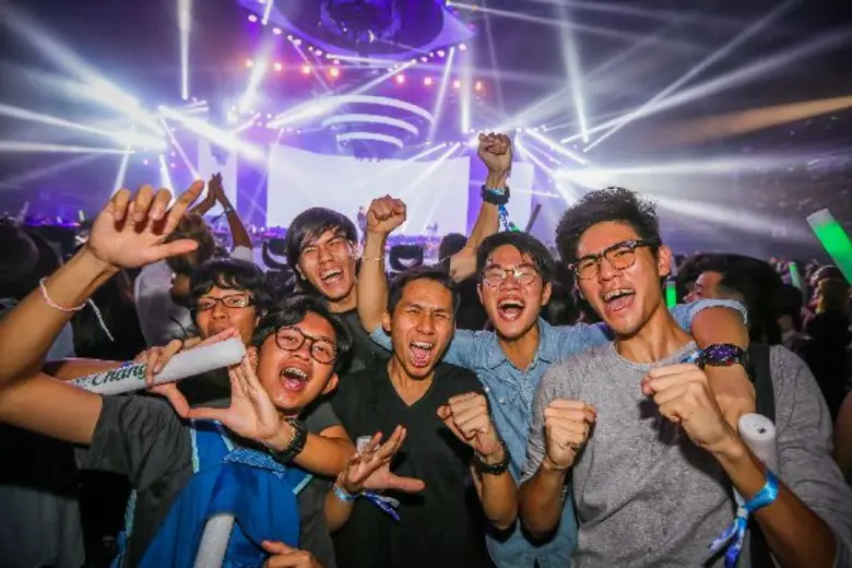 “ช้าง” ถ่ายทอดมิตรภาพคำว่า “เพื่อน” จากแคมเปญ “#เพลงของเรา” ผ่านคอนเสิร์ต  “ช้าง มิวสิค คอนเน็คชั่น พรีเซ็นต์ สล็อต แมชชีน เดอะ มาเธอร์ชิพ ไลฟ์ แอท อิมแพ็ค อารีน่า”