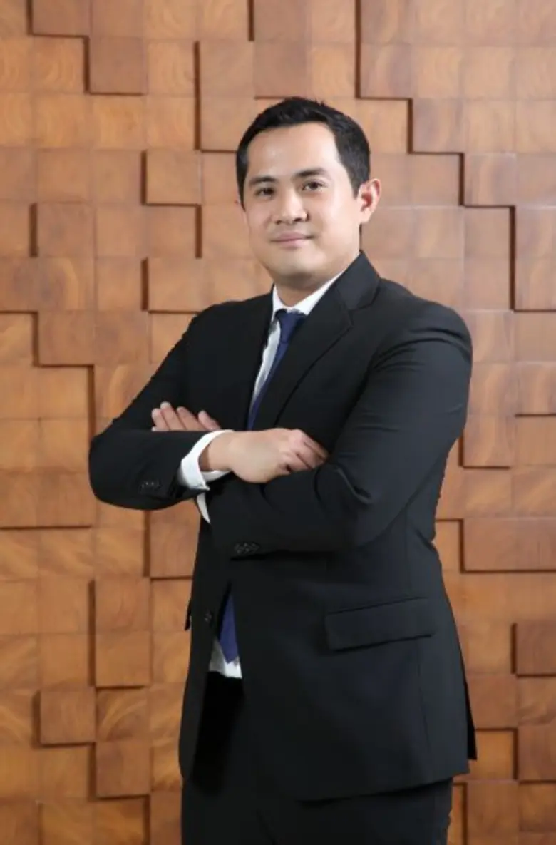 นายนิมิต วงศ์จริยกุล กรรมการบริหาร บริษัท...