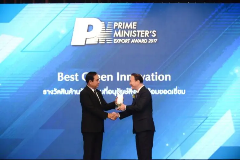 นายธีระวัฒน์ วิทูรปกรณ์ กรรมการผู้จัดการ ...