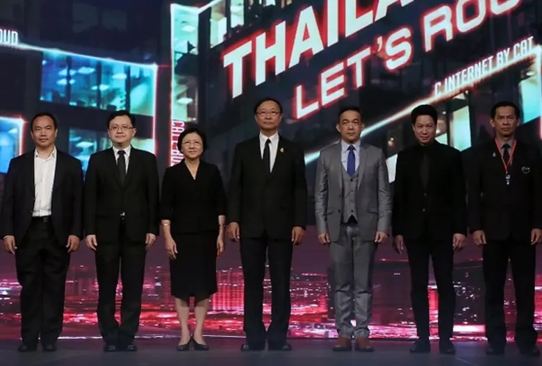 ดร.พิเชษฐ ดุรงคเวโรจน์ รัฐมนตรีว่าการกระท...