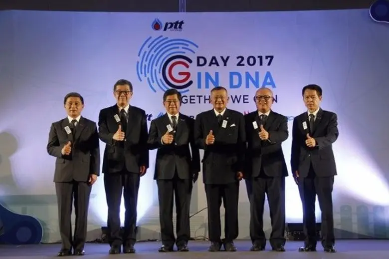 ดร.เติมชัย บุนนาค (ที่3จากขวา) ประธานเจ้า...