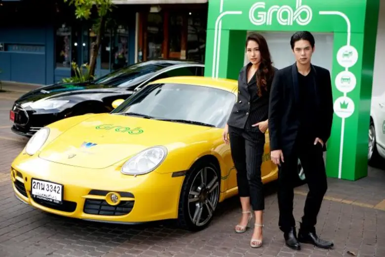 แกร็บ เปิดแคมเปญ “แกร็บ ซุปเปอร์คาร์” ชวนลุ้นเดินทางฟรี! กับรถสุดหรู เบนท์ลี่ย์ พอร์ช และเทสล่า พร้อมจับมือสปอติฟาย (Spotify) ให้สิทธิพิเศษแก่ลูกค้าแกร็บเพื่อทดลองใช้ฟรี! 60 วัน