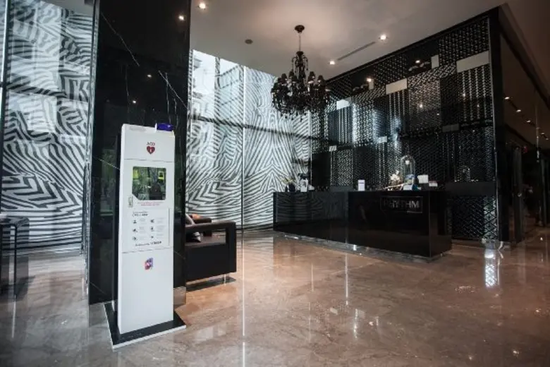 'เอพี ไทยแลนด์’ เดินหน้าติดตั้งเครื่องช็อกไฟฟ้าหัวใจอัตโนมัติ AED ที่คอนโดเอพี รณรงค์ให้คนไทยตระหนักและพร้อมรับมือ 'ภาวะหัวใจหยุดเต้นเฉียบพลัน’ มหันตภัยเงียบคร่าชีวิต