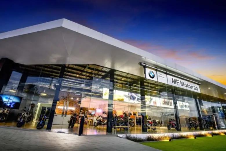 บีเอ็มดับเบิลยู มอเตอร์ราด ประเทศไทย จับมือเอ็มเอฟ มอเตอร์ราด รับกระแสบิ๊ก ไบค์ขยายโชว์รูมย่านพระราม 5 พร้อมเปิดตัวบีเอ็มดับเบิลยู K 1600 B