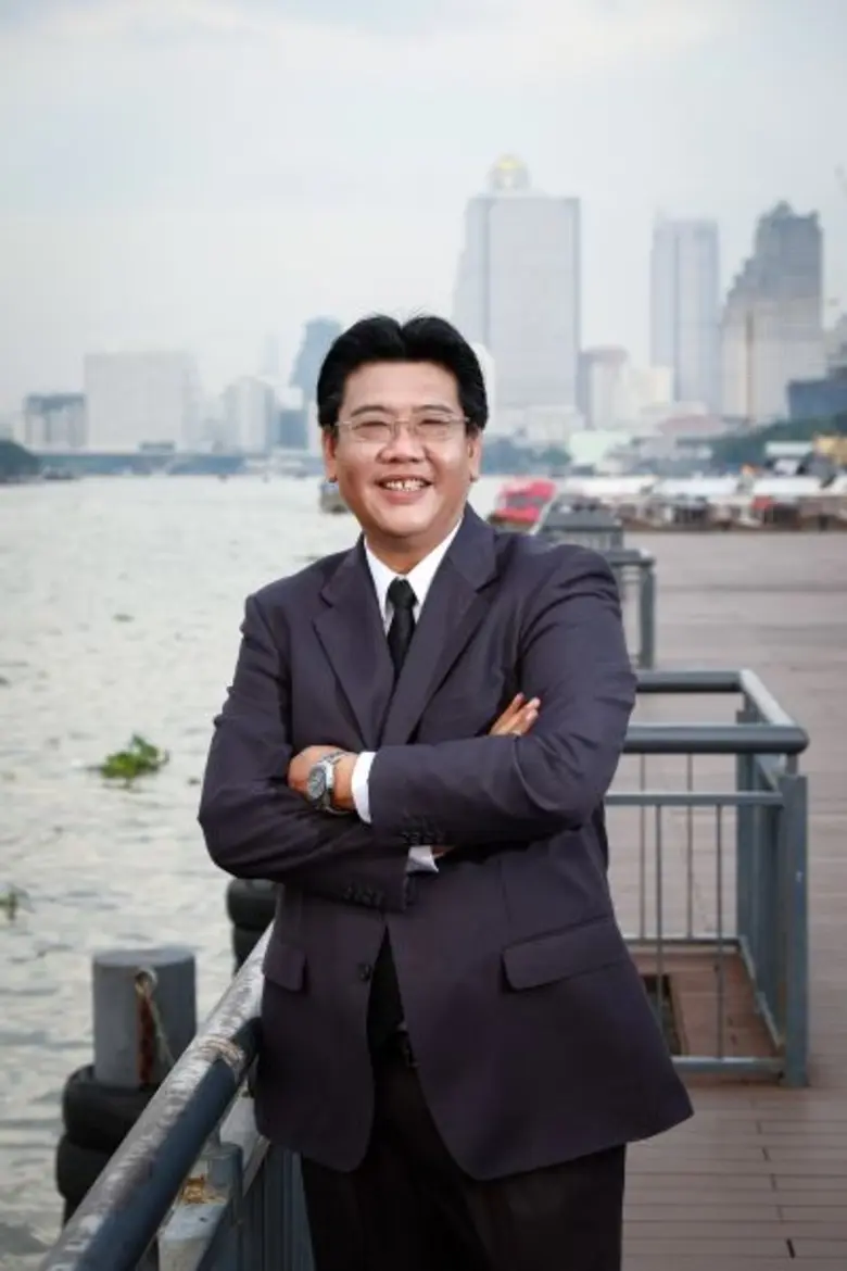 นายณภัทร เจริญกุล กรรมการผู้จัดการกลุ่มรี...