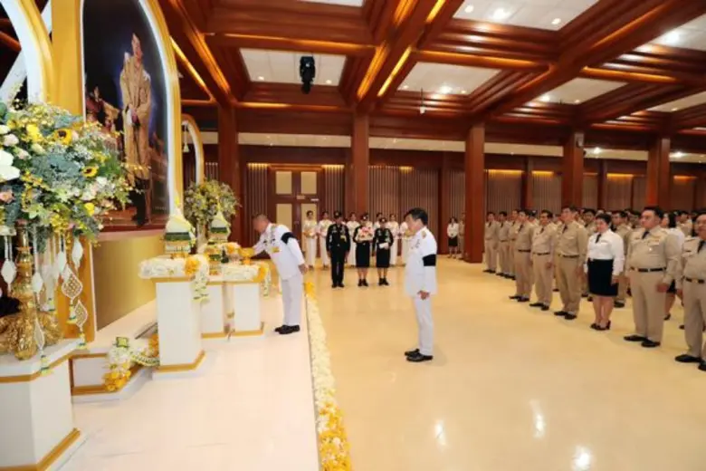 สมเด็จพระเจ้าอยู่หัวมหาวชิราลงกรณ บดินทรเ...