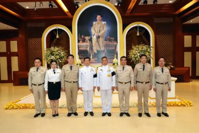 สมเด็จพระเจ้าอยู่หัว ทรงขอบใจธนาคารออมสิน