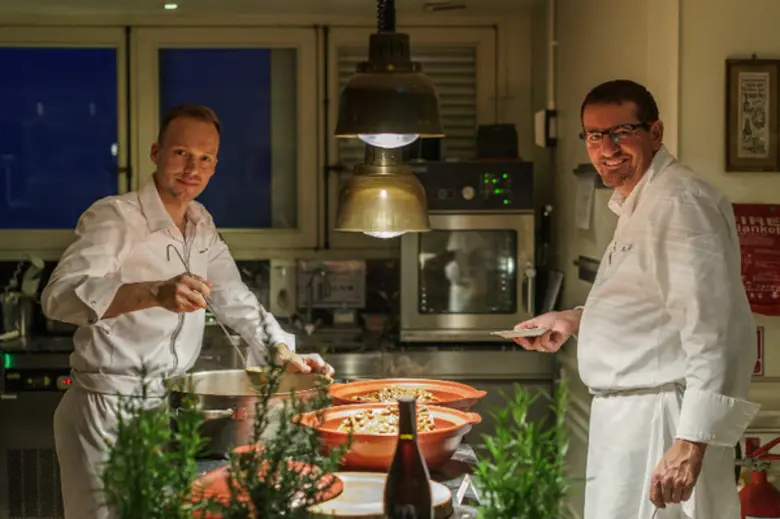 โรงแรมโซฟิเทล กรุงเทพ สุขุมวิท จับมือกับแ...