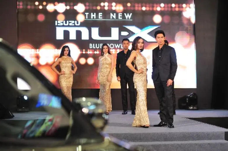 อีซูซุเดินหน้ารุกตลาดกัมพูชาและลาวต่อเนื่อง ส่งรถอเนกประสงค์ใหม่ “The New Isuzu MU-X” เน้นดิจิตอลมาร์เก็ตติ้งเจาะตลาด