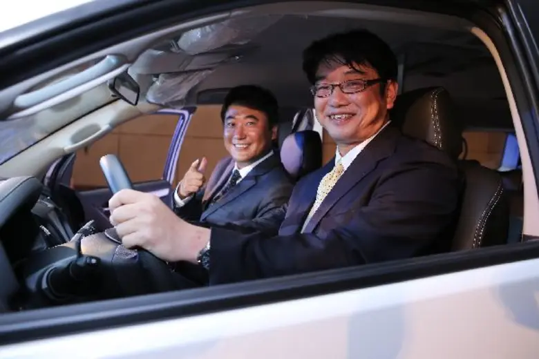 อีซูซุเดินหน้ารุกตลาดกัมพูชาและลาวต่อเนื่อง ส่งรถอเนกประสงค์ใหม่ “The New Isuzu MU-X” เน้นดิจิตอลมาร์เก็ตติ้งเจาะตลาด