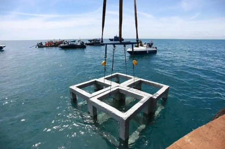 กรมประมง เครือเจริญโภคภัณฑ์ มูลนิธิเจริญโภคภัณฑ์และทรู คอร์ปอเรชั่น ร่วมพิธีวาง “ปะการังเทียม” ฟื้นทะเล-ชุมชนชีวิตคนชายฝั่ง