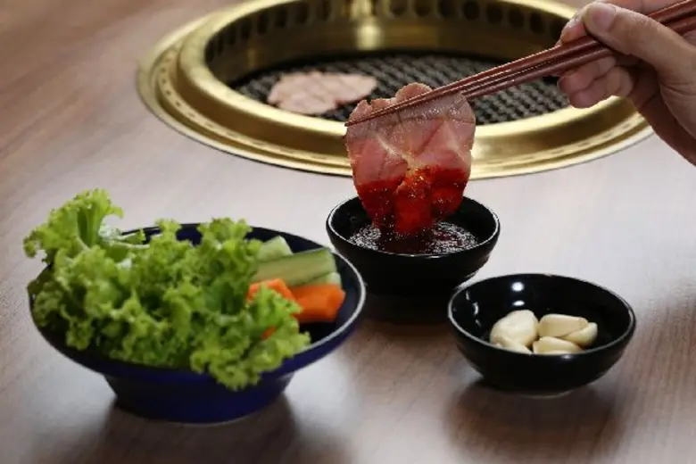 เมื่อกล่าวถึงอาหารปิ้งย่างสไตล์ยากินิคุ ห...