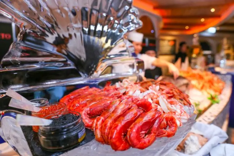 ฉลองค่ำคืนสุดพิเศษ ส่งท้ายปีเก่า ต้อนรับปีใหม่ 2561 ณ โรงแรมเซ็นทาราแกรนด์ฯ เซ็นทรัลเวิลด์