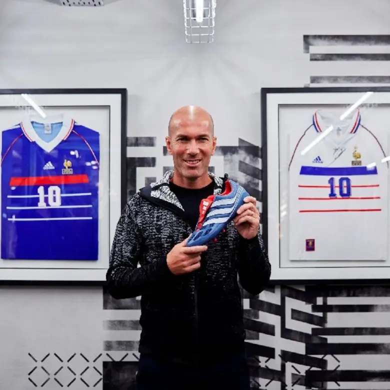 วันนี้ อาดิดาส ฟุตบอล นำพรีเดเตอร์ กลับมา...