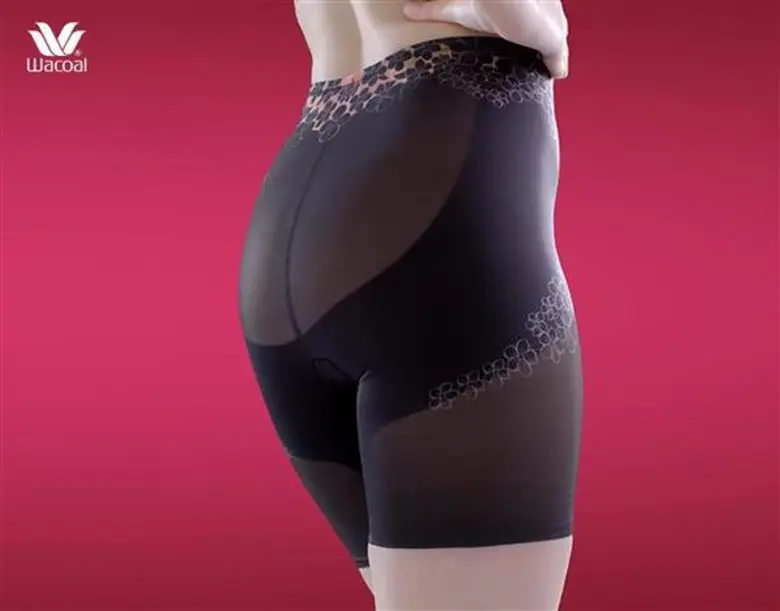 วาโก้ตอบโจทย์ผู้หญิงยุคใหม่สไตล์โมเดิร์น...สวยกระชับได้ไม่อึดอัด