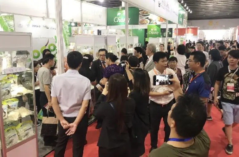 สสว. - สถาบันอาหาร นำทัพคลัสเตอร์มะพร้าวเปิดตลาดใหญ่ที่จีน ร่วมออกบูธในงาน FHW CHINA 2017