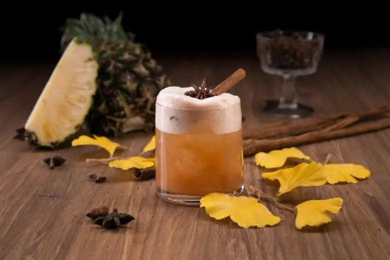 อัพแอนด์อะบัฟ บาร์ แนะนำเครื่องดื่มเมนูใหม่ ต้อนรับฤดูใบไม้เปลี่ยนสี ที่ประเทศญี่ปุ่น