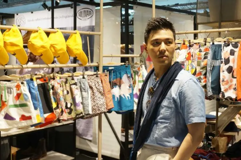 เรียกได้ว่าเป็นหนึ่งในแบรนด์กางเกงว่ายน้ำ...