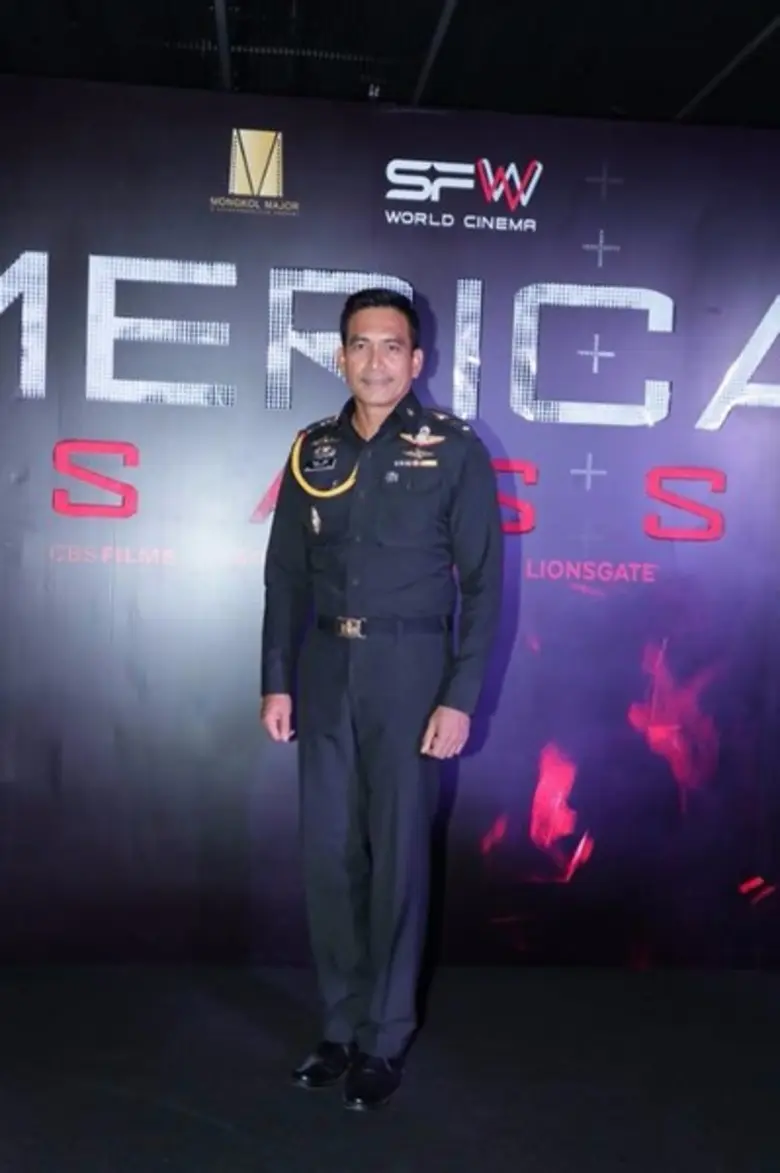 เหล่าหนุ่มหล่อจาก The Face Men โชว์ความแมน จับปืนยิงแหลก ในงานเปิดตัว “American Assassin” รอบปฐมทัศน์ พร้อมดาราล้นหลามที่ เอส เอฟ ซีเนม่า