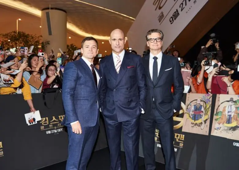 Movie Guide: สาวเกาหลีกรี๊ดหนักมาก!! เมื่อ 3 คิงส์แมนสุดเท่ "โคลิน เฟิร์ธ, ทารอน อีเกอร์ตัน และมาร์ค สตรอง" เดินทางร่วมงาน Kingsman: The Golden Circle - Seoul Premiere