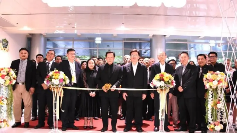 ดร.ถานันดร์ วัชโรทยางกูร ประธานกรรมการบริ...