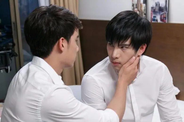 ซีรีส์ "Together with me อกหักมารักกับผม"...