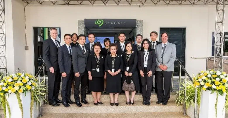 ดร. อรรชกา สีบุญเรือง รัฐมนตรีว่าการกระทร...