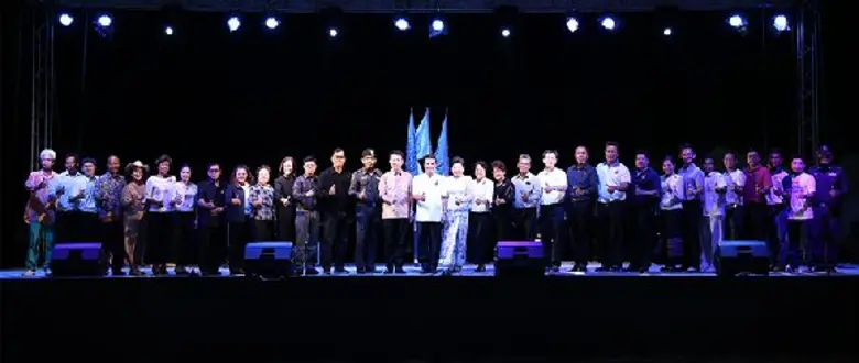 IRPC ร่วมสืบสานประเพณี “ทอดผ้าป่าทางทะเล” ตามวิถีชาวปากน้ำ จ.ชุมพร สนับสนุนกิจกรรมชุมชน พร้อมจัดกิจกรรม “IRPC รักเล รักษ์ศิลป์ ถิ่นใต้”