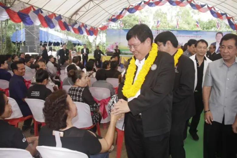 รมต.สุวิทย์ เมษินทรีย์ ระดมพลังประชุมยุทธศาสตร์การพัฒนาและการลงทุนภาคกลาง พร้อมตรวจเยี่ยมธนาคารข้าวสาร กองทุนหมู่บ้านย่านยาว สุพรรณบุรี