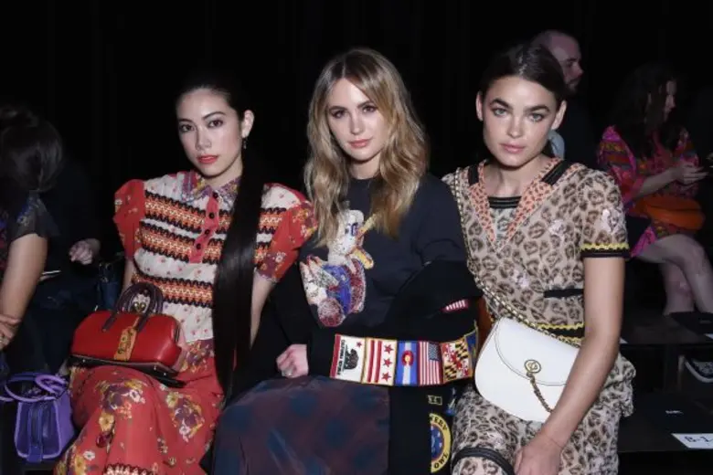 สร้างปรากฏการณ์ใหม่ให้กับเหล่าแฟชั่นนิสต้...