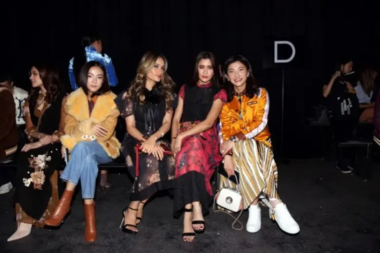 “โค้ช” เนรมิตบาสเกตบอล ซิตี้ เป็นรันเวย์สุดชิค เปิดตัวคอลเลกชั่น สปริง 2018 ในงานนิวยอร์ก แฟชั่น วีค